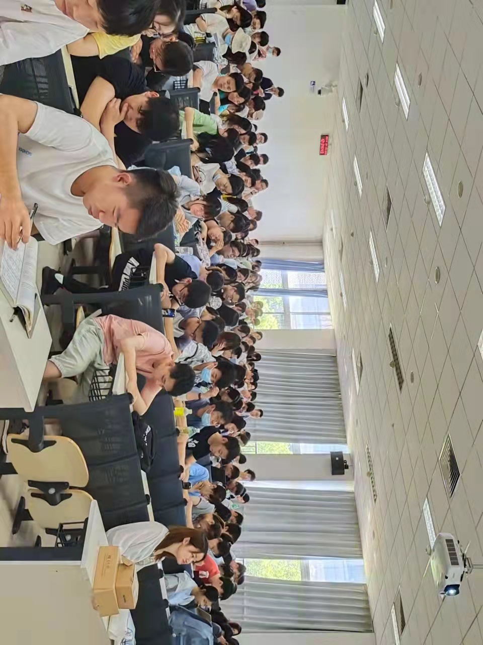 探花视频